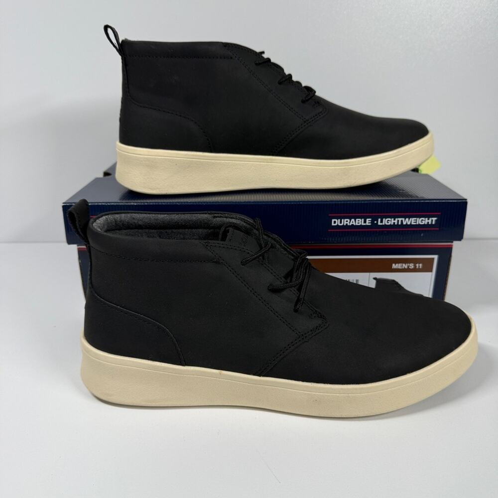 NIB • IZOD Men's Palmer Chukka Boot Size 11
